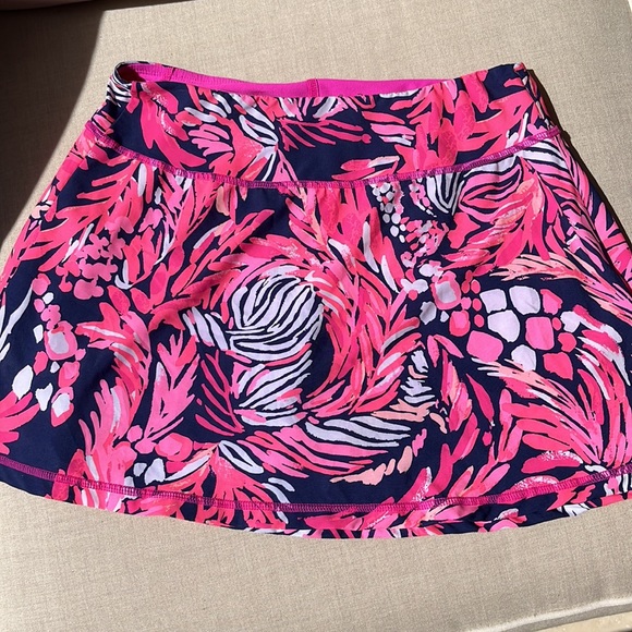 Lilly Pulitzer Bright Navy "A Jungle in Here" Keegan Skort - Size XS - E… - Picture 1 of 6